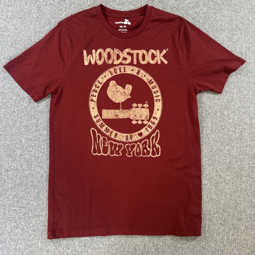 Woodstock Peace Love Music New York 1969 Graphic T-Shirt XS Burgundy